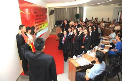 追逐法治理想 弘揚法律文化 --浙江利群律師事務所首屆法律文化節隆重舉行